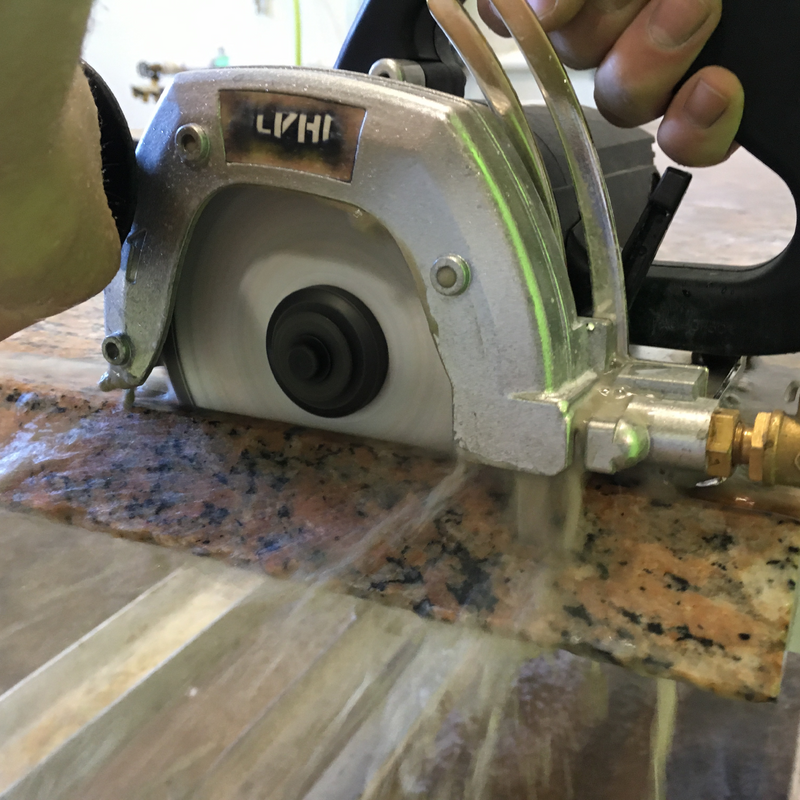 Alpha Professional Tools ESC-125 wet cutting countertop