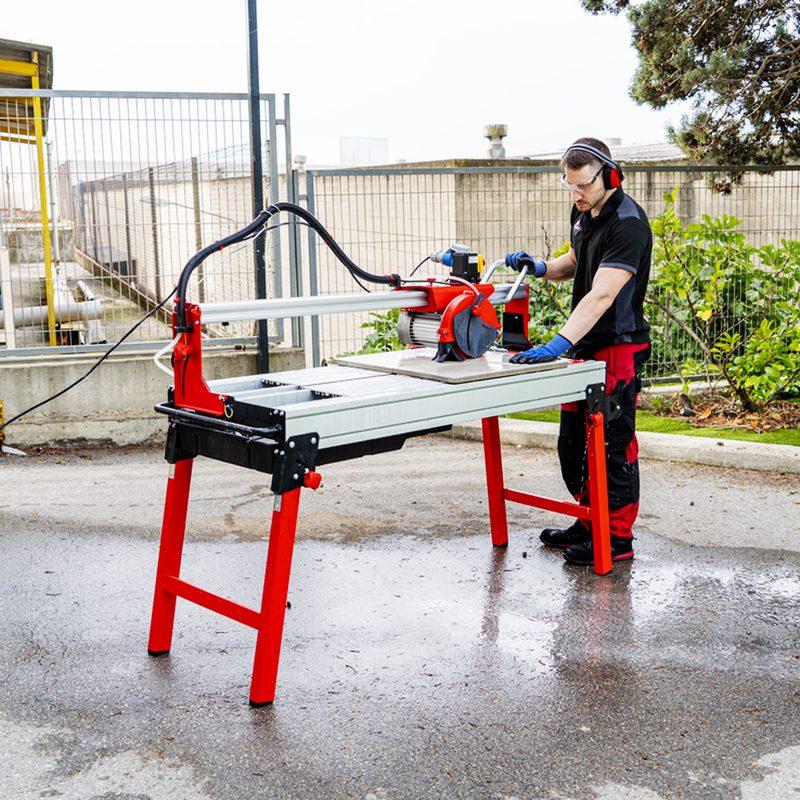 Rubi Tools DS-250-N 1500 60" Laser & Level 120V Tile Saw Action Shot 