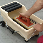 Raimondi Pulirapid Jobsite Wash Bucket with Sponge