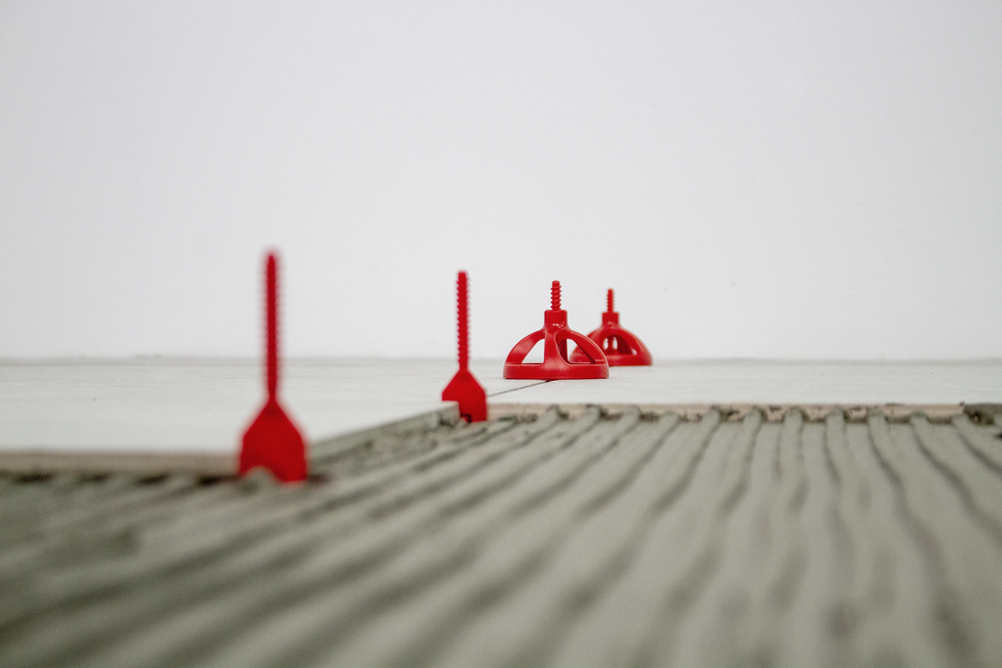 RUBI Cyclone Tile Leveling System Action Shot
